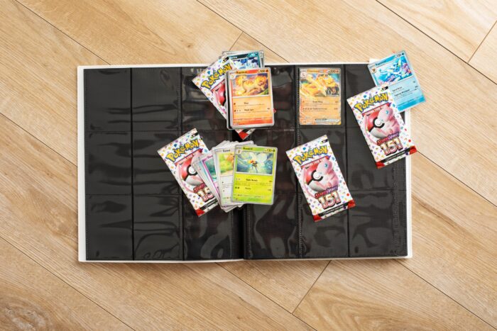 Pokémon Scarlet & Violet 151 Binder Collection - Image 5